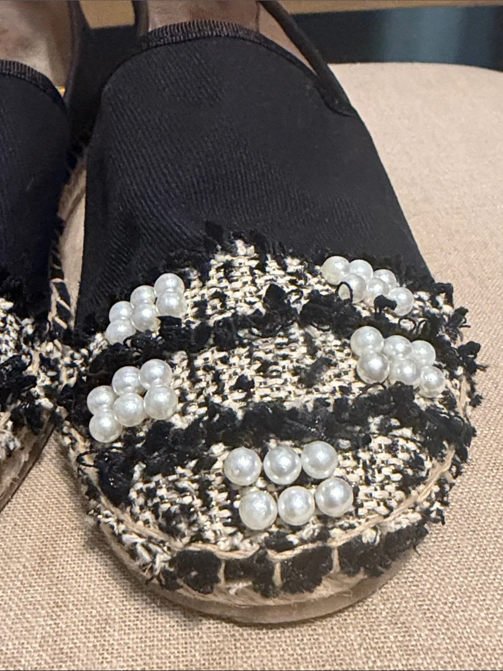 Circus by Sam Edelman Black and Cream Tweed Embellished Espadrille Flats Size 9